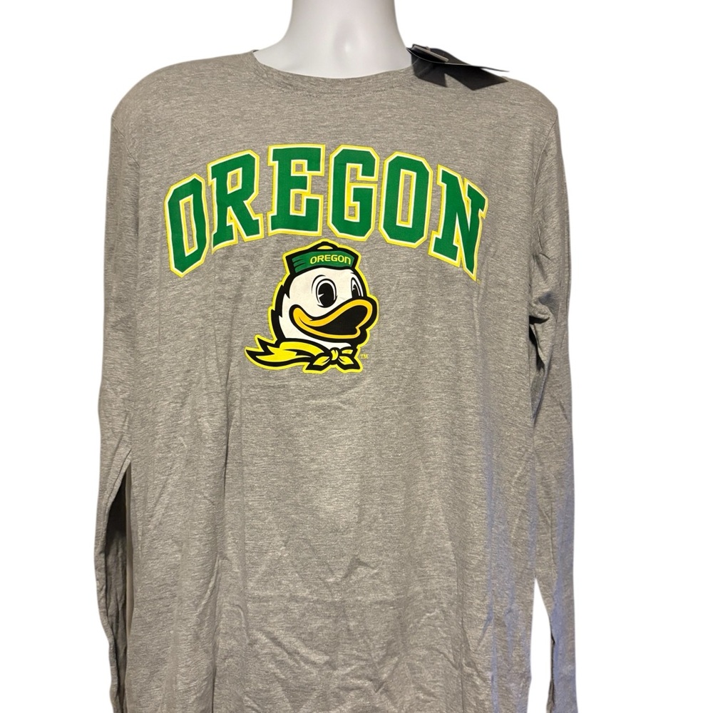 Men’s Fanatics Gray and Green Oregon Ducks Long Sleeve Tee L NEW With Tags